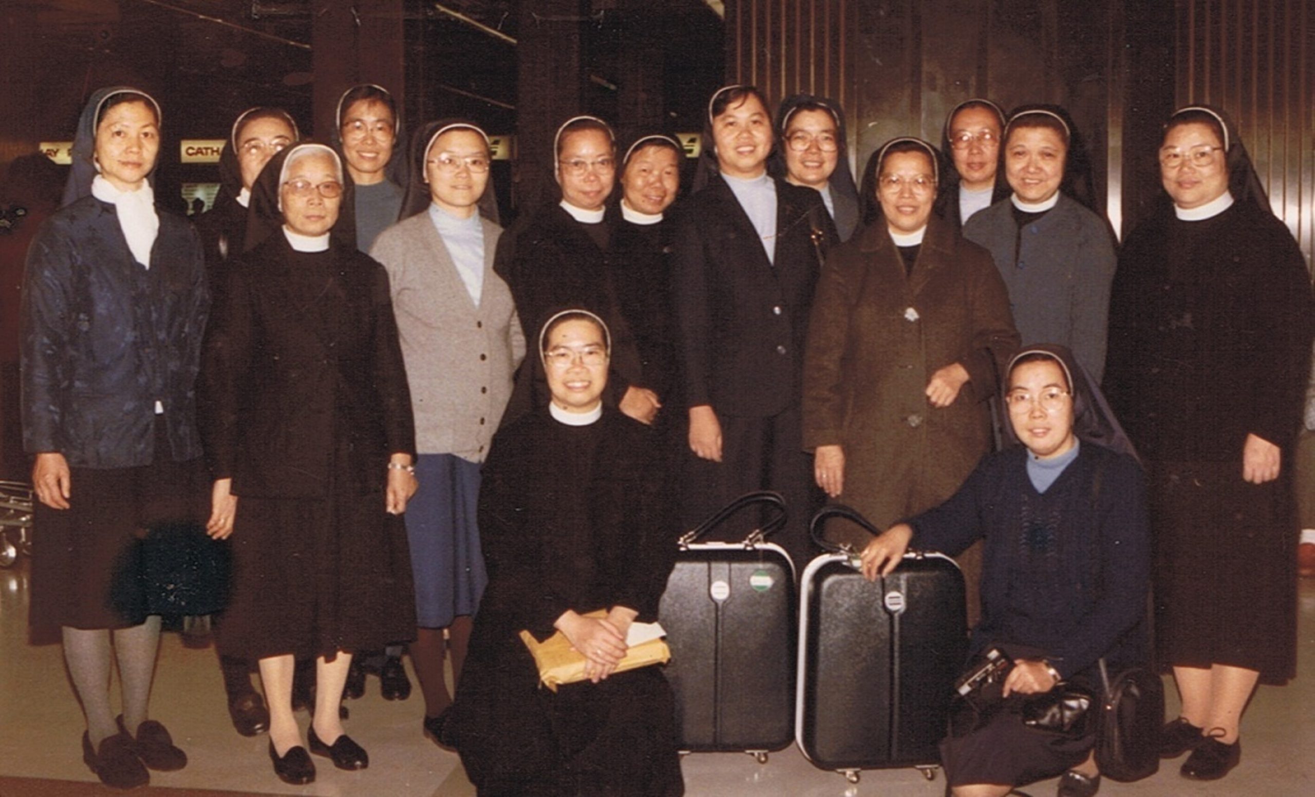 1986 修女到加拿大 scaled
